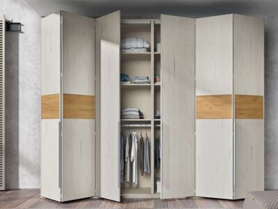 Armario grande vintage con 6 puertas plegables