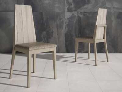 Silla de madera de haya con acabado lacado y estilo moderno