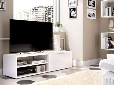 mueble-tv-blanco-brillo-con-puerta-y-huecos-para-dispositivos-electronicos