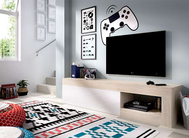 mueble-tv-minimalista-blanco-y-roble-con-puerta-y-hueco-para-dispositivos