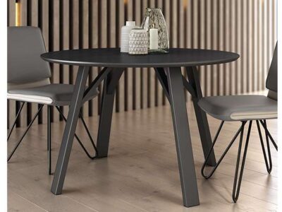 Mesa con tres acabados para comedor