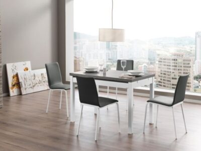 325 MESA OKEY, P. Mesa Okey para cocina, con formato práctico para desayunos y comidas diarias.