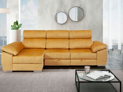 159. SOFÁ MOD. HAWAY. Sofá chaiselongue de 280 cm amplio y confortable