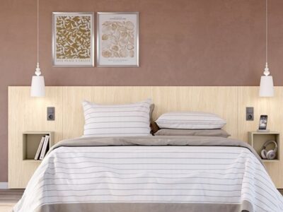 076- Composición 70. Dormitorio minimalista con paneles decorativos
