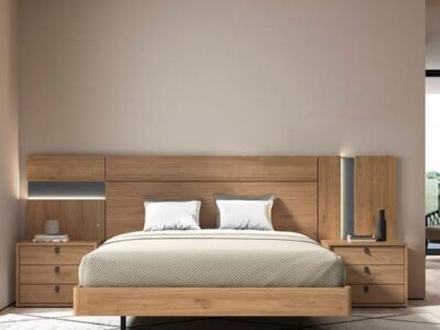 116- Composición E010. Dormitorio moderno con cabecero corrido e iluminación integrada